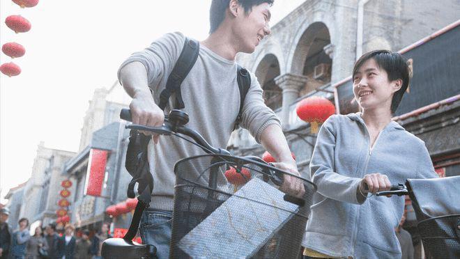  婚姻信任危机的深层解析：从“男闺蜜”现象透视边界管理的致命盲区 情感心理