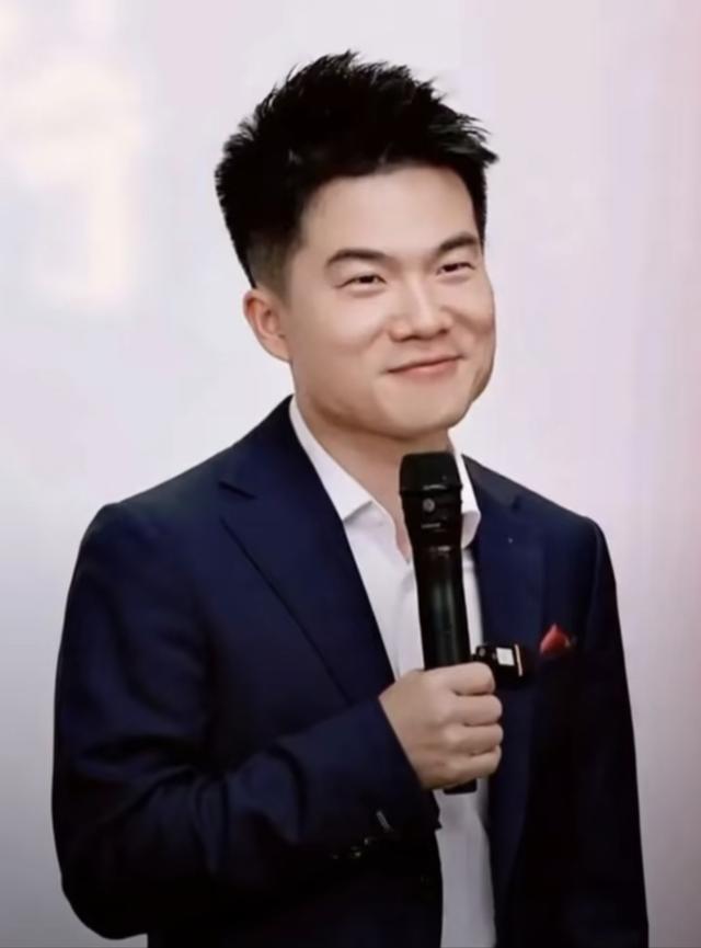  【危机公关复盘】董宇辉“优思益事件”应对策略的底层逻辑解析 新闻 【危机公关复盘】董宇辉“优思益事件”应对策略的底层逻辑解析 新闻